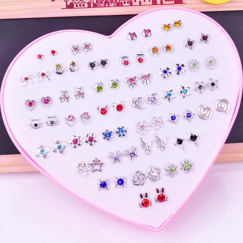 1 комплект симпатичных изысканных разноцветных мультяшных гипоаллергенных пластиковых сережек-гвоздиков