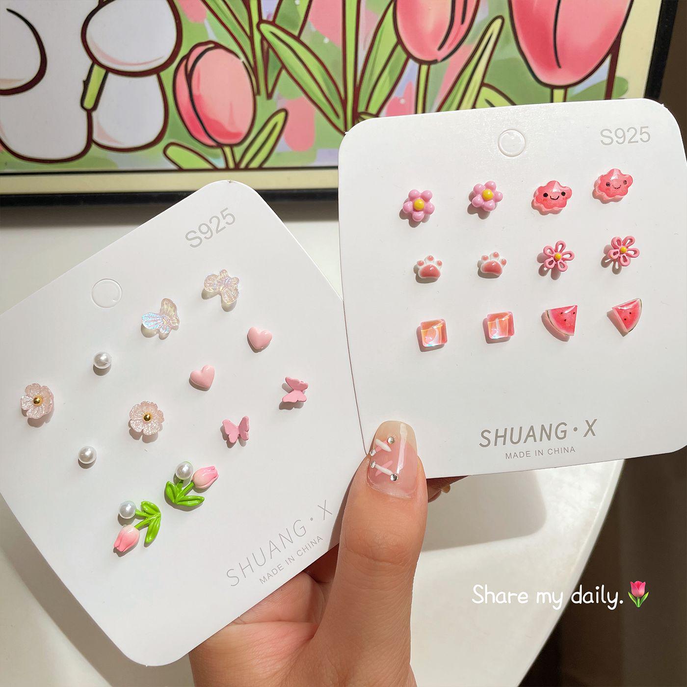 Еженедельная неповторяющаяся коллекция изысканных маленьких цветочных сережек, серебряная игла