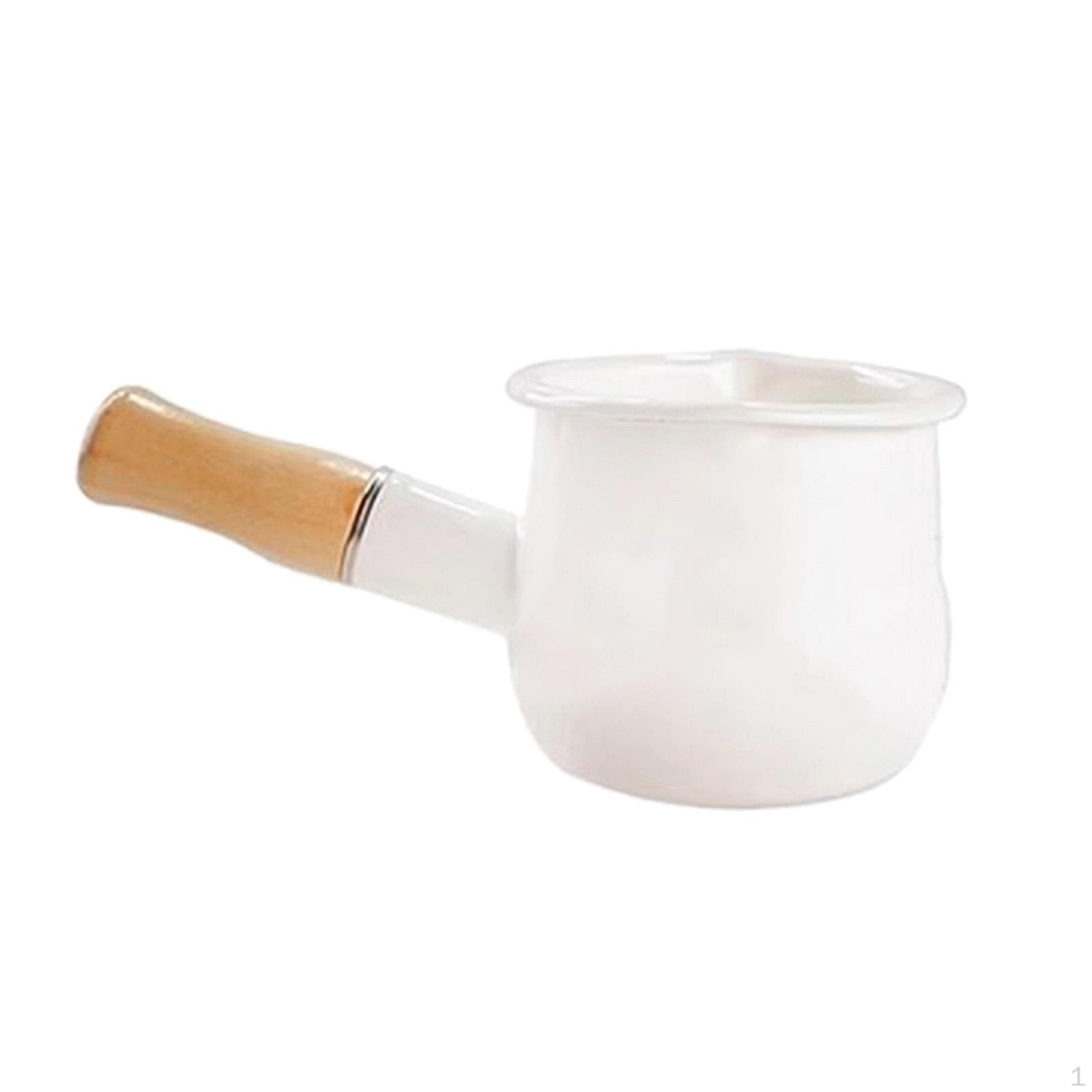 Элегантный эмалированный молочник для изысканных завтраков белый